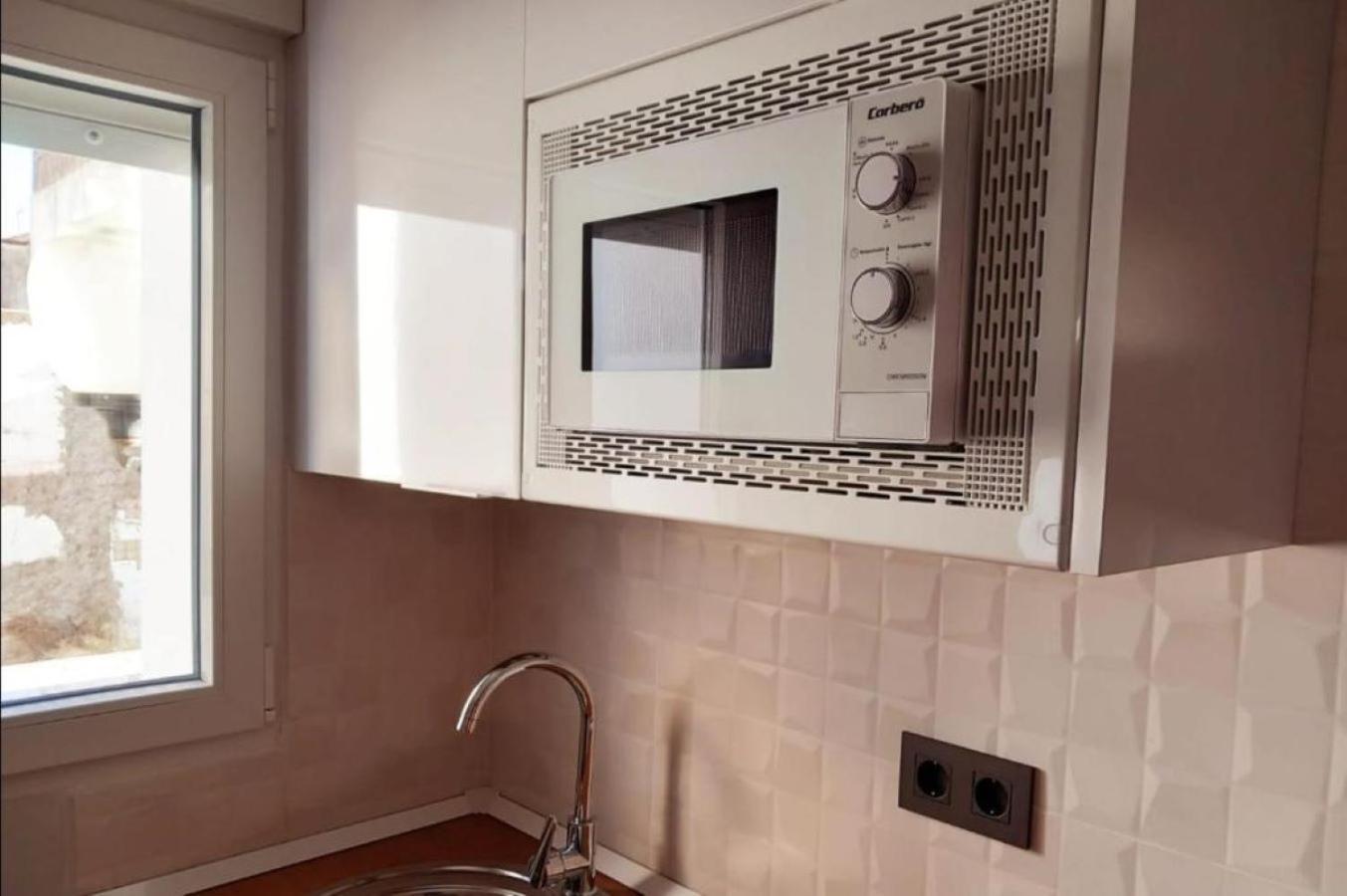 Apartamento De La Haya, Junto Al Teatro Romano Apartment *